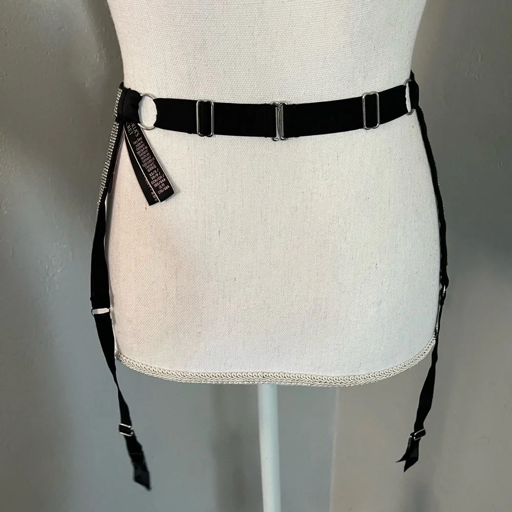 Victoris Secret Very Sexy Rhinestones Shine Strap Garter Belt Black XS $44.50